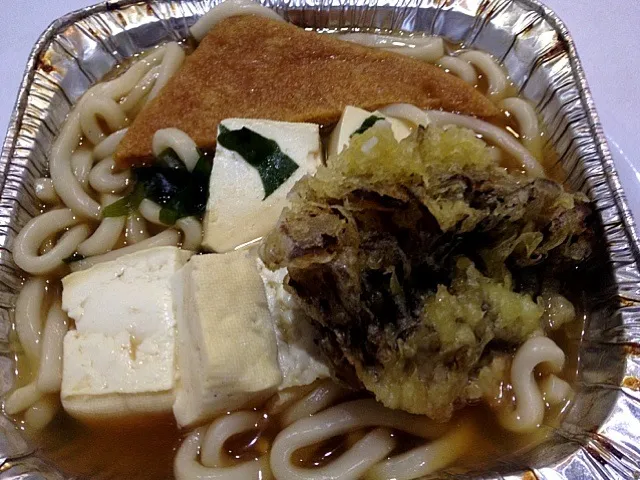 鍋焼舞茸天、きつねうどん|sakumaさん