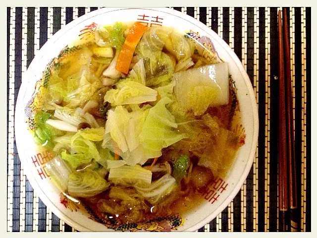 Snapdishの料理写真:今日の賄い  具だくさん  野菜ラーメン|Cabezon.Nakamuraさん