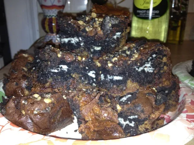 Snapdishの料理写真:chocolate chip cookie oreo brownie bars topped with heath|Colbyさん