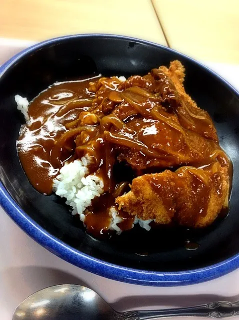 デミグラスチキンカツ丼|やまか なつみさん