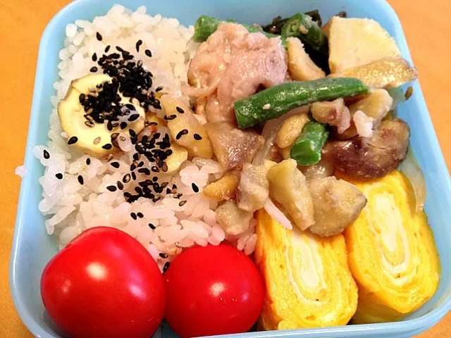 今日の自分弁。相変わらずのぶっかけ弁当(^_^;)|松浦有里さん