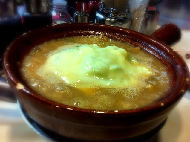 仙台の天下一品。土鍋チーズラーメンというご当地メニュー。ウマし！|かとけんさん