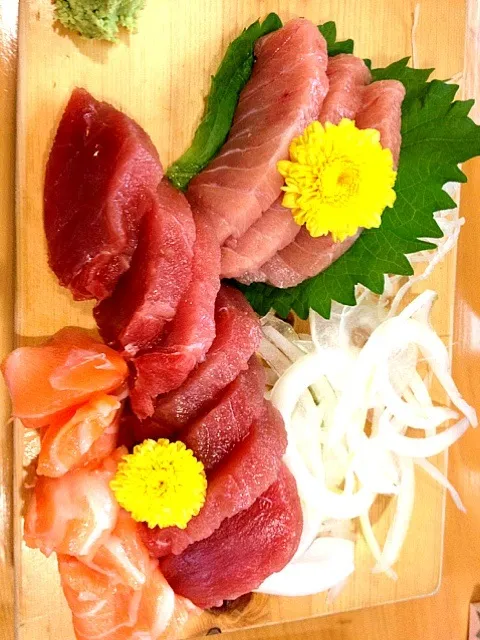 our favorite sashimi dinner w/Neaj!|Dezza Tsuchiyaさん