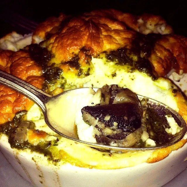 Escargot Souffle|trina phamさん