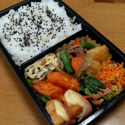 Snapdishの料理写真:12'9.25 男子高校生弁当|yukiさん