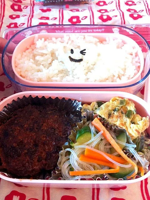 Snapdishの料理写真:ハンバーグのお弁当|yukaさん