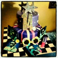 boyband Mindless Behavior cake for 14yr old twins|david bentonさん