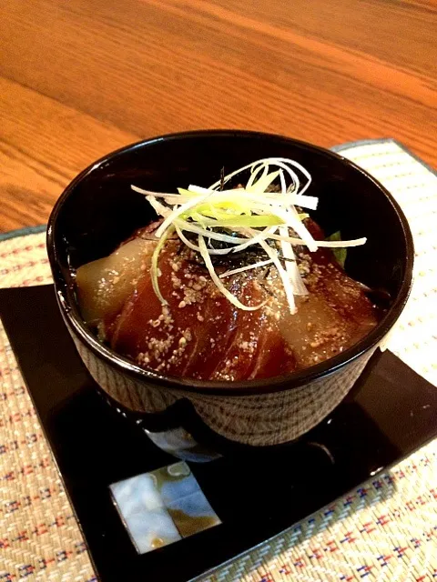 鮪と烏賊の漬け丼・・に見せかけた和風サラダ    水菜、大根などなど|ゆぅさん