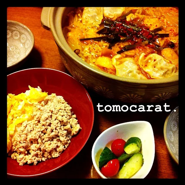 暑くてもキムチチゲと、鶏そぼろ丼←子供用|tomocarat.さん