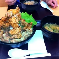 Snapdishの料理写真:キャンプファイヤー丼|けーすけさん