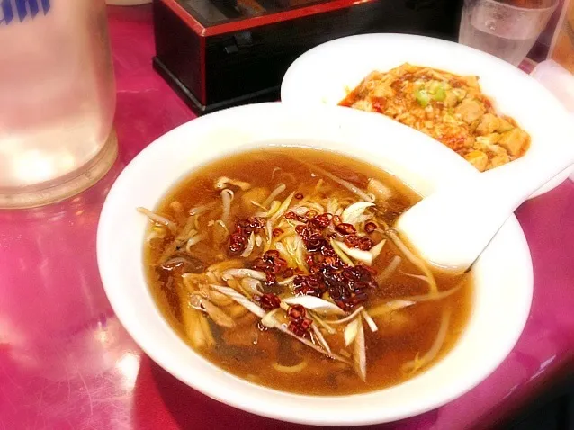 辛口鶏肉麺と麻婆豆腐セット|rinnodbさん