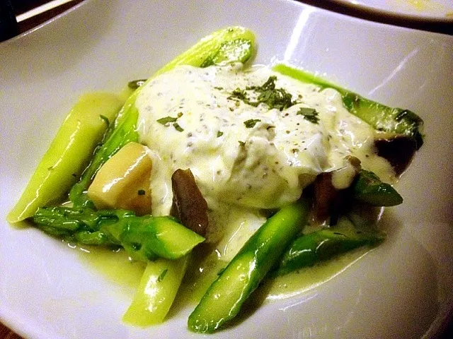 Asparagus and Poached Egg|chan mitsuさん