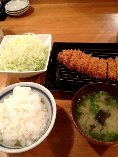 ヒレカツ定食|たつやさん