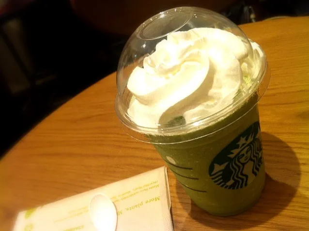 Snapdishの料理写真:抹茶クリームフラペチーノ|hirotomoさん