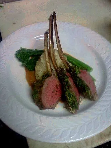 Herb Crusted Rack of Lamb lollipops with truffle smashed fingerling potatoes, broccolini, and blue cheese Demi glacé|valintinus domingoさん