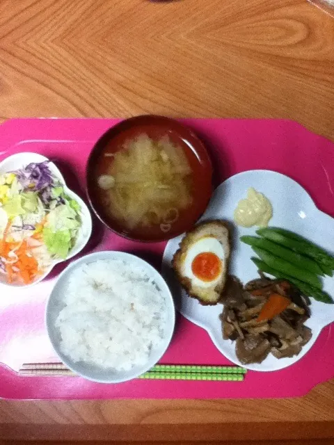 Egg roll with bread crumbs ,asparagus,mush rum  sauté ,vegetable salad,&radish misoshiru|jean yamahataさん