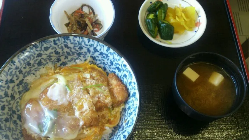 みゆきのポーク カツ丼|大日方 隆行さん