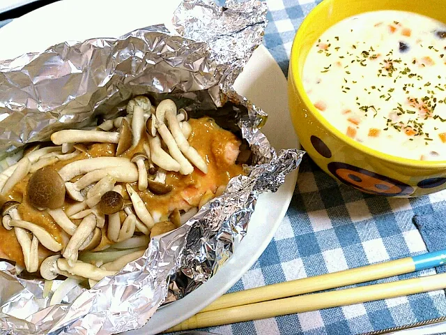 味噌鮭としめじのホイル焼き＆ポタージュ|サクラ＊キホン暇人＊さん