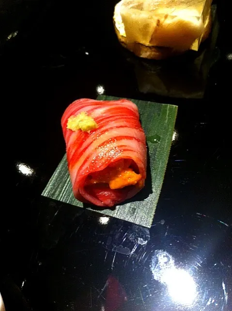 Snapdishの料理写真:Wagyu beef uni roll~|bさん