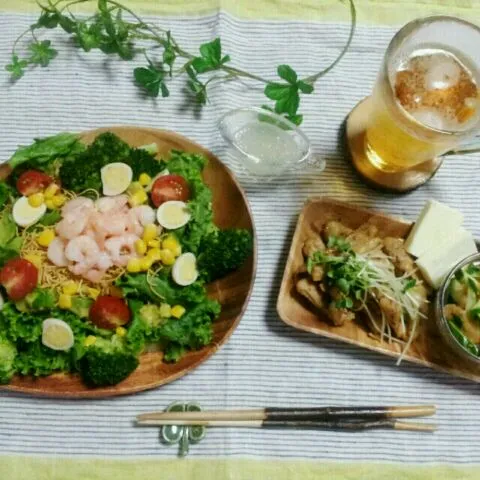 具沢山パリパリサラダ・鳥軟骨の醤油炒め・クラゲと胡瓜の和え物|yokoさん