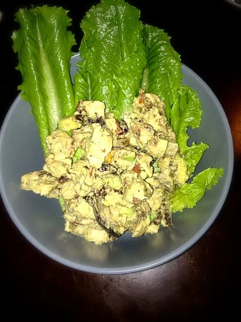 Snapdishの料理写真:Sweet and Nutty Chicken Salad|Jules Vloskyさん