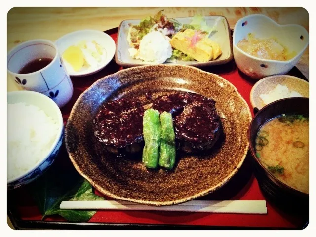 ひとり晩ごはん🍴✨米なすの鶏味噌ソース🍆|Kaori Takedaさん