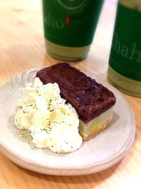 Green tea with red bean cheese-pie|PhUnGさん