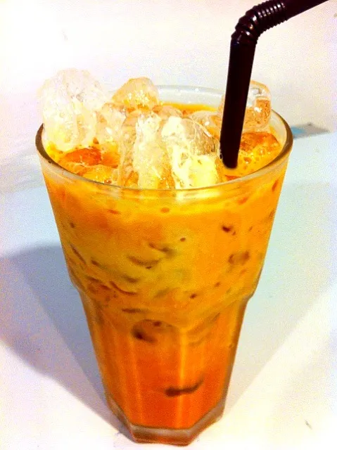 Black Milk THAI Iced Tea ชานมเย็น|Toa Nakaratさん