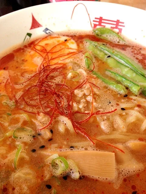 Snapdishの料理写真:千葉名物？ピーナッツ担々麺。ピーナッツバター入り担々麺って感じで微妙でした…(T_T)|sumiyoさん