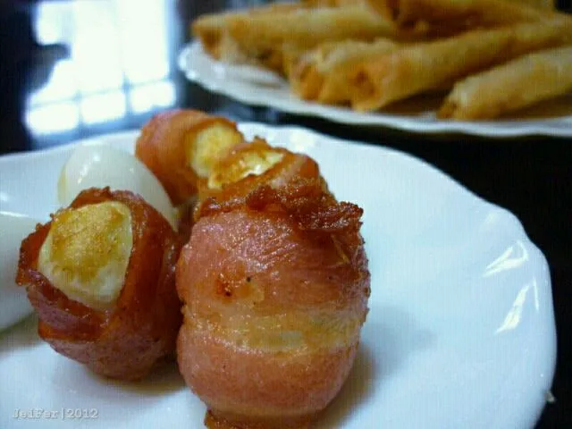 Bacon Wrapped Quail Eggs|JeiFerさん