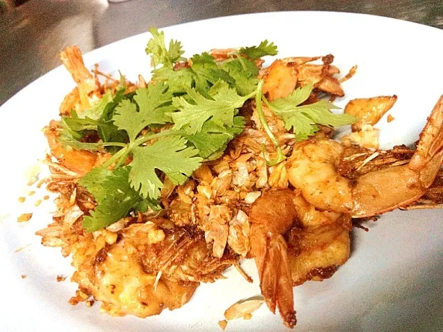 🍤กุ้งทอดกระเทียม🍤|🍀Jaoh Ohlunlaa🍀さん