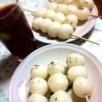 Snapdishの料理写真:みたらし団子|まなさん