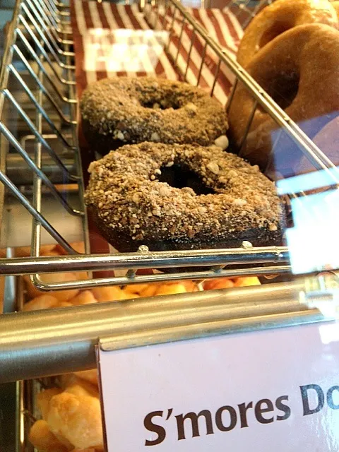 Snapdishの料理写真:Tim Horton's s'mores doughnut|lee ramsayさん