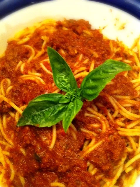 Spaghetti Bolognese|Holly Doranさん