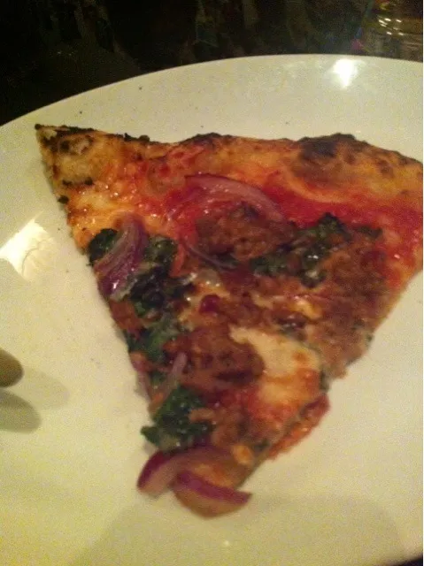 sausage/kale pizza|helsieさん