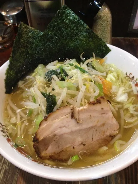 うら塩ラーメン野菜は５時以降のオプションで（笑）|yujiさん