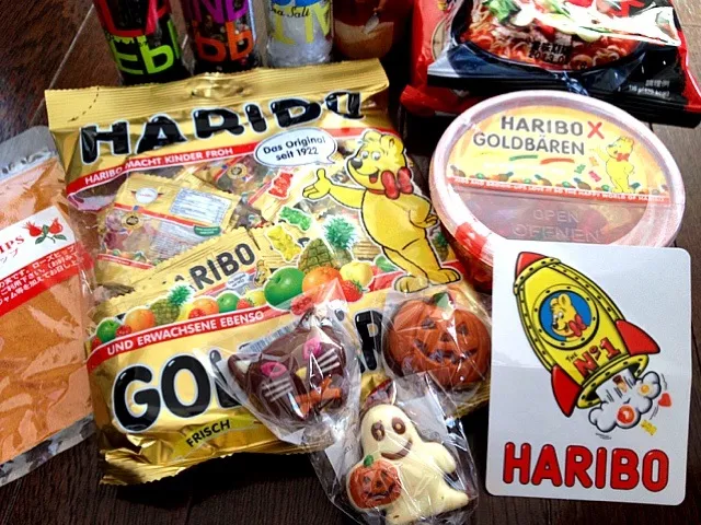 HARIBO買ったらステッカーもらった〜♪( ´▽｀)|きむらゆりかさん