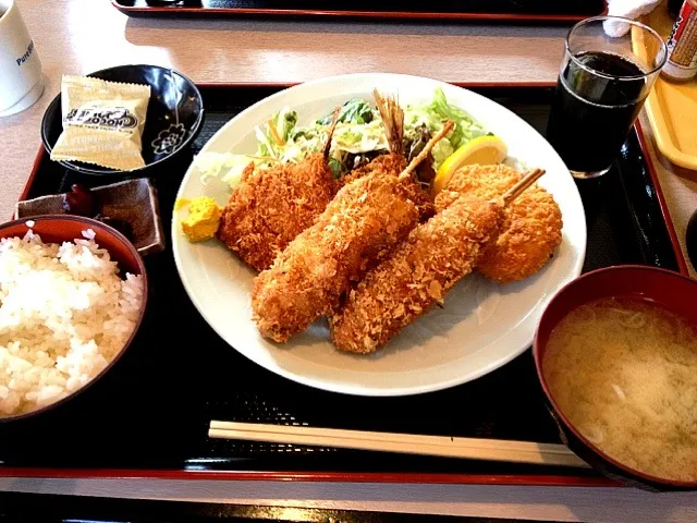 なかよし3号店 フライ定食|kenmaohさん