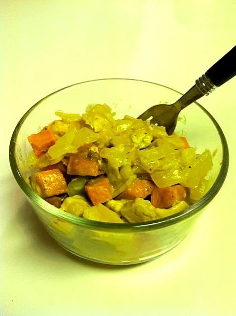 easy curry chicken with sweet potato and  onions|Evaさん