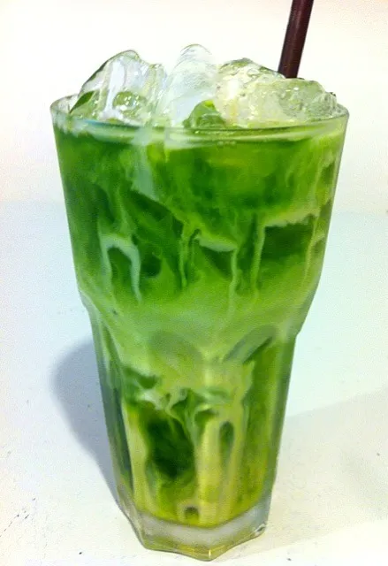 Green Tea with Milk ชาเขียวนมเย็น|Toa Nakaratさん