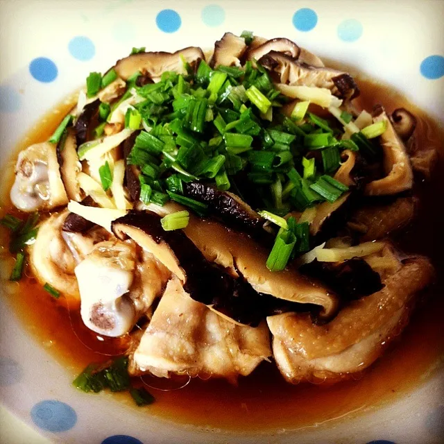 Steamed chicken with shitake mushrooms|shirlynさん