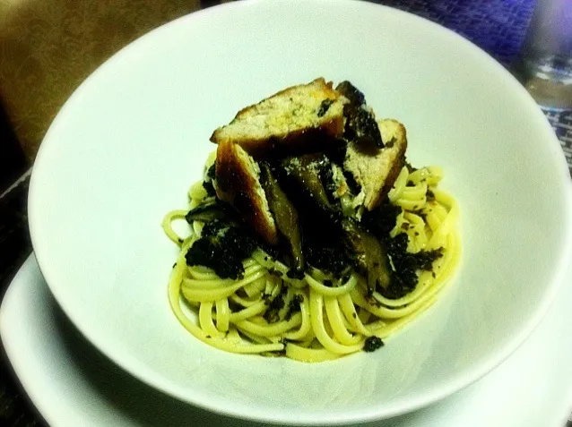 Chichen & Shitake  Pesto Linguine Pasta|Rochelle Hernandezさん