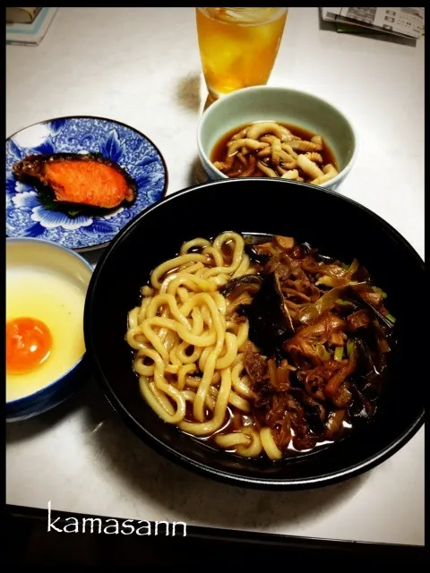 夕べの残りで、すき焼きうどん|かまさん