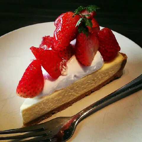 Strawberry Cheese Tart|NNCさん