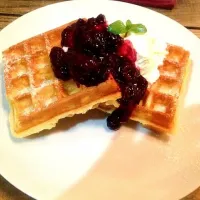 Snapdishの料理写真:ベリーベリーワッフル *|chakiさん