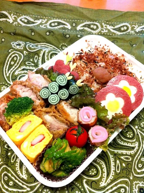 Snapdishの料理写真:今日の息子のお弁当2012/10/05|ミホさん