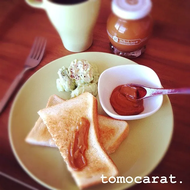 ミルキッシュジャムな朝食|tomocarat.さん