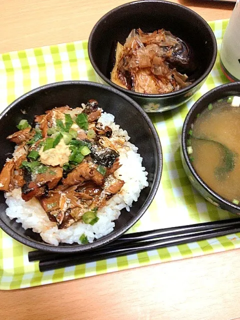 さんま丼と焼きなす|しろさかさん