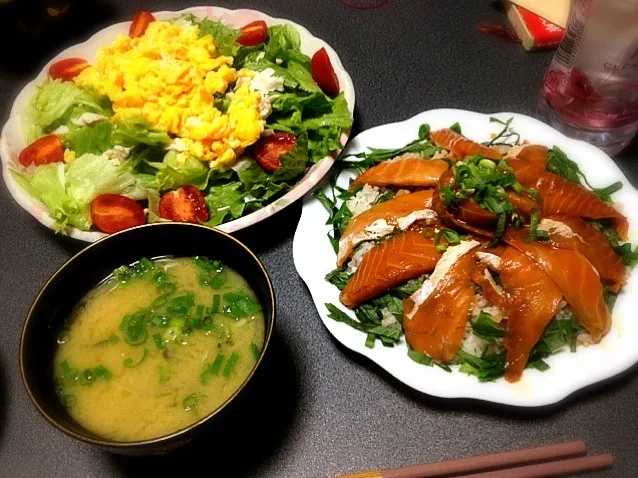 サラダ＆サーモン丼☆|まみさん