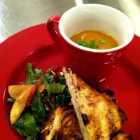 Grilled cheese w/sheep's Gouda, butternut squash soup & baby kale salad|James Ohさん